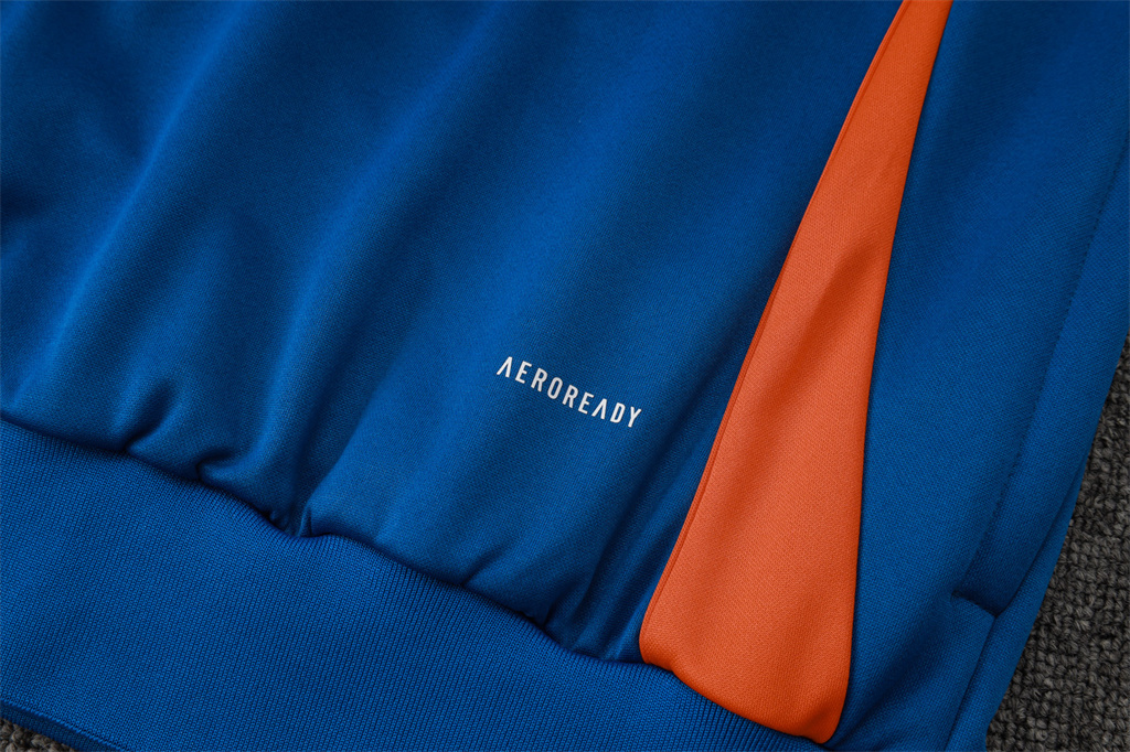 Juventus Training Suit 23/24