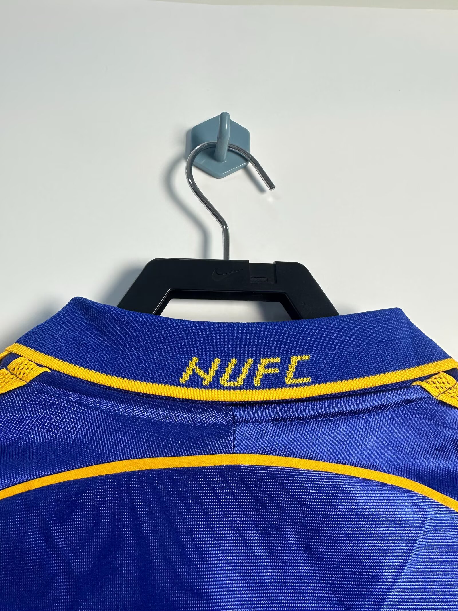 Newcastle United Away Retro Jersey 1998/99