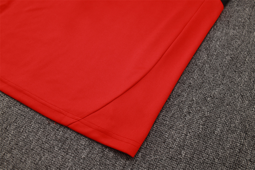 Liverpool Training Jersey Suit 25/26