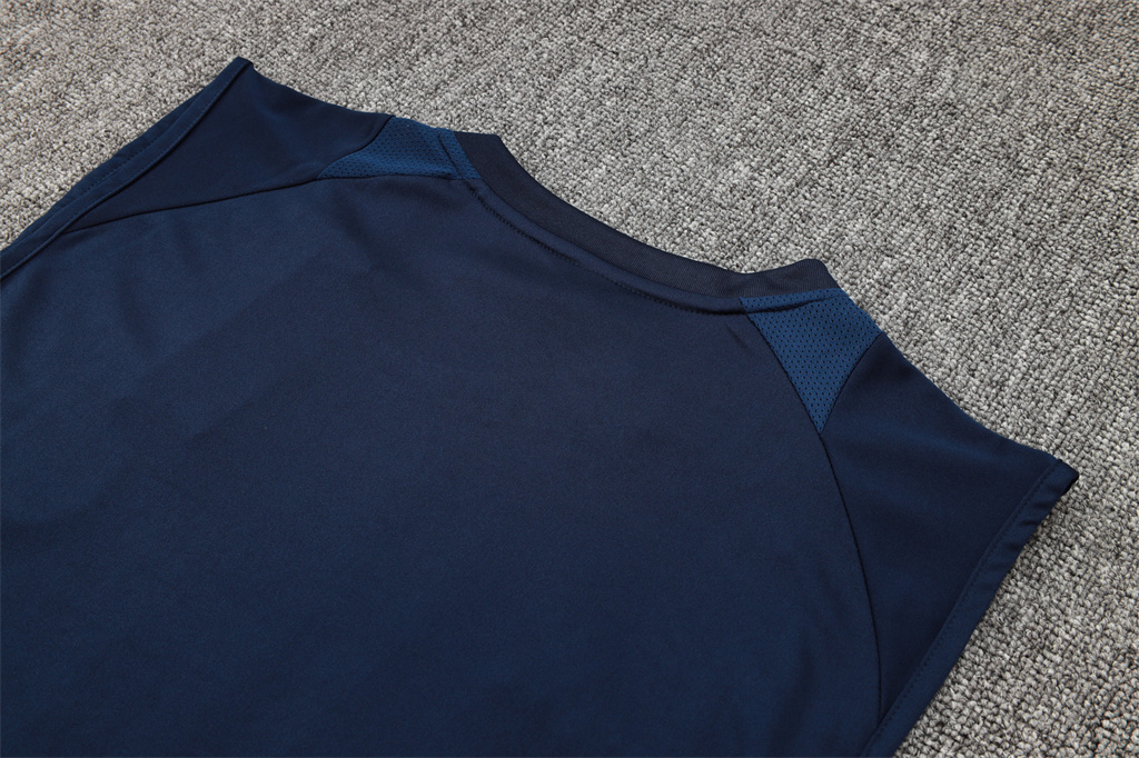 Italy Training Jersey 24/25