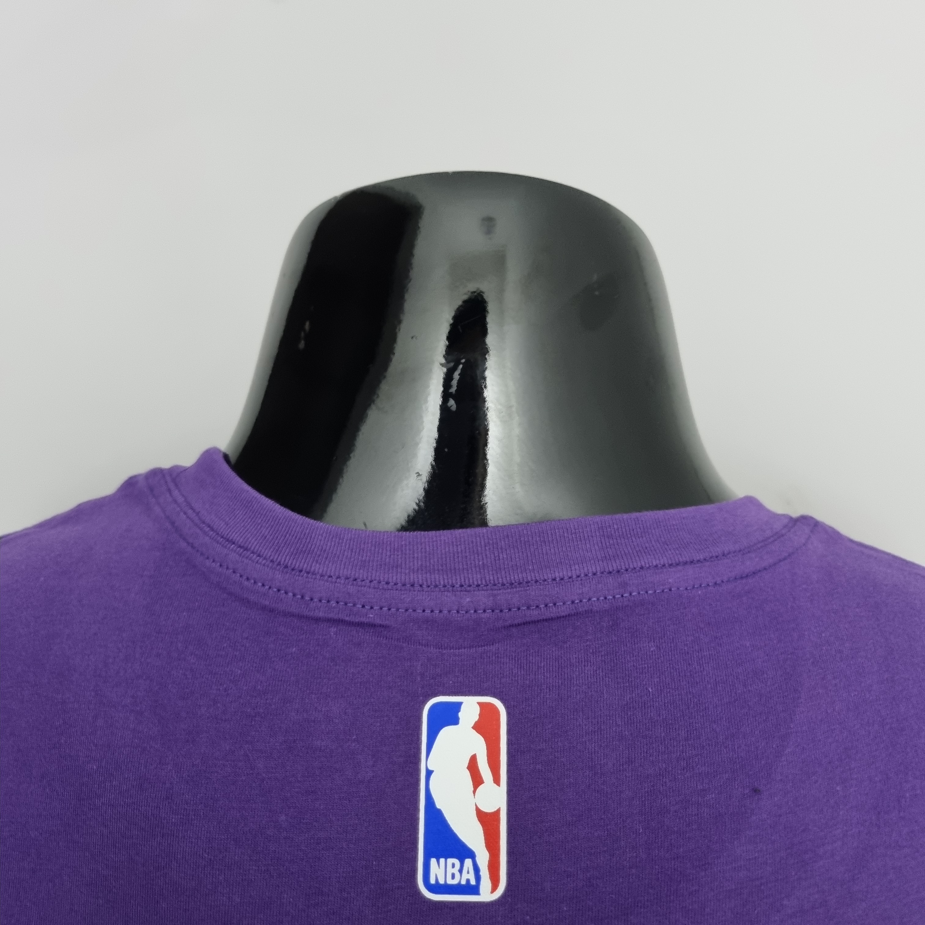 LeBron James Los Angeles Lakers Casual T-shirt Purple