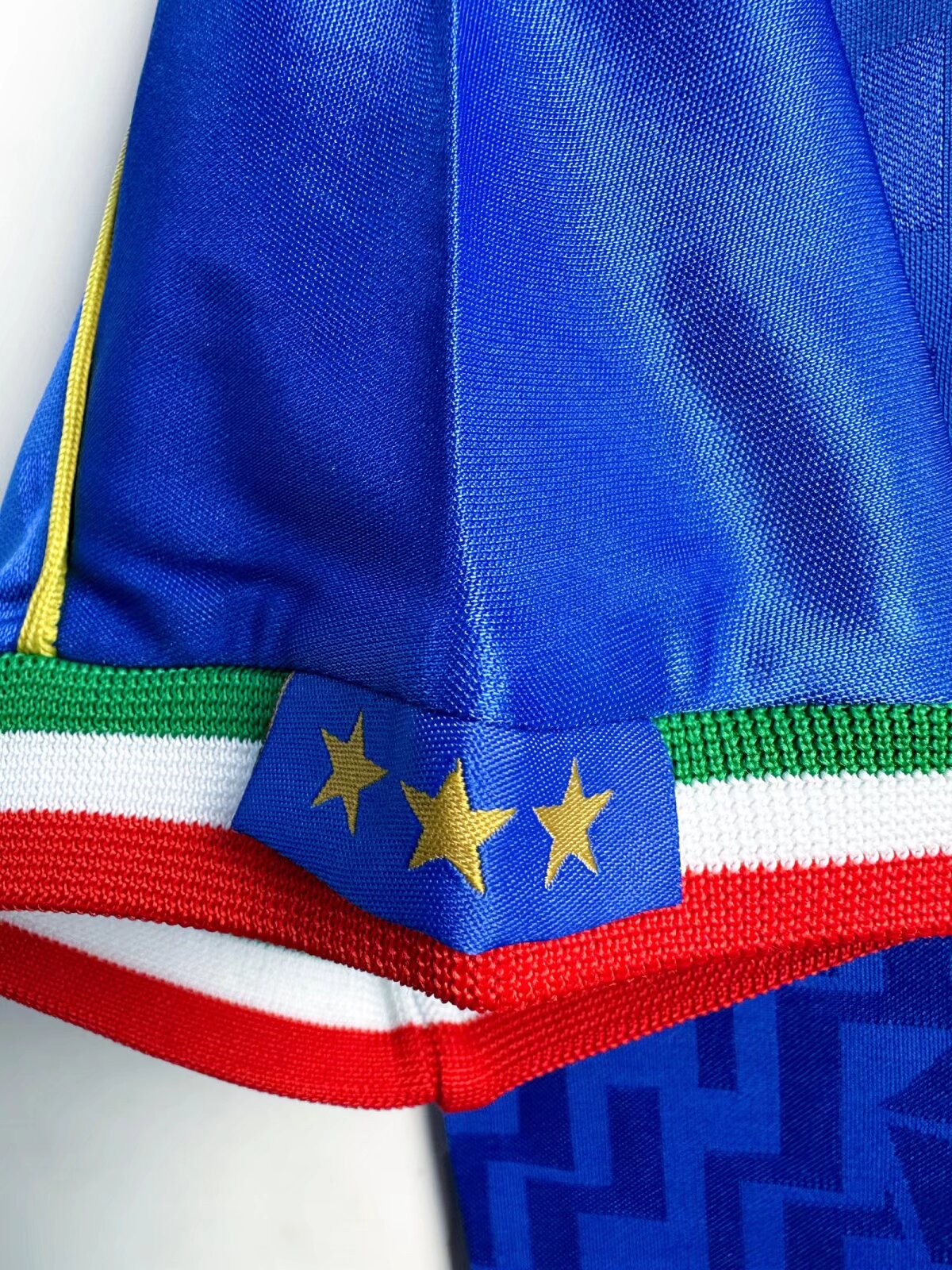 Italy Retro Home Jersey 1995