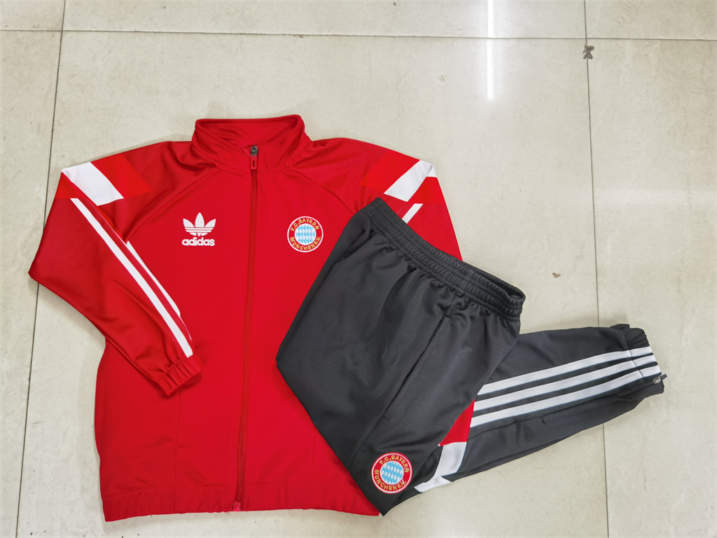 Bayern Munich Kids Training Suit 24/25