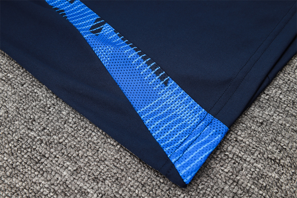 Italy Training Jersey 24/25