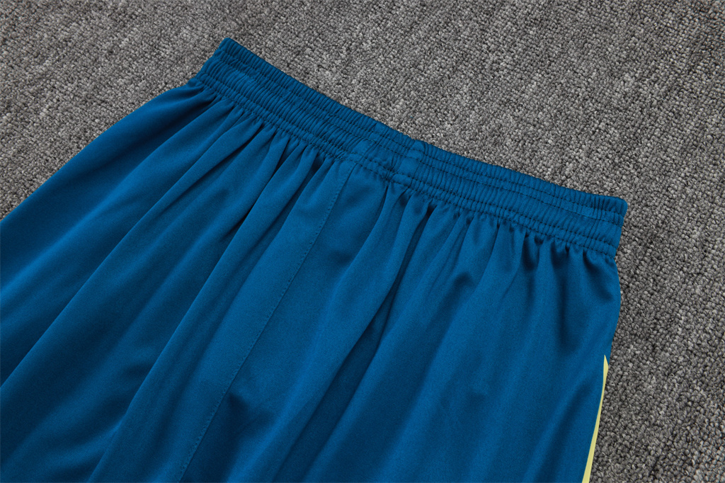 Juventus Training Jersey 25/26