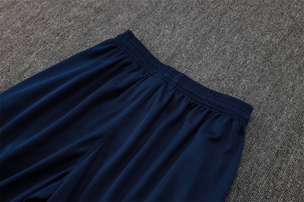 Manchester United Kids Training Suit 24/25