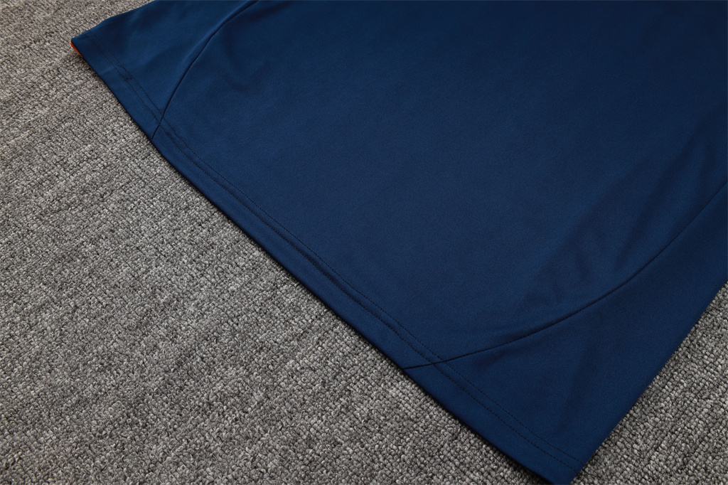 Manchester United Training Jersey 24/25