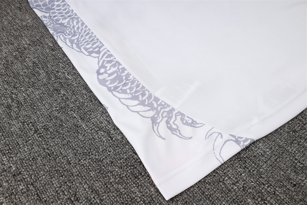 Real Madrid Training Jersey 24/25