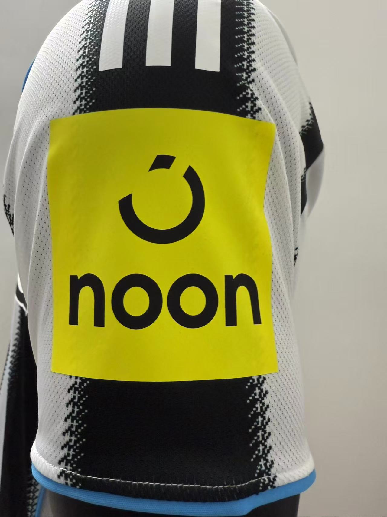 Newcastle United Home Player Jersey 25/26