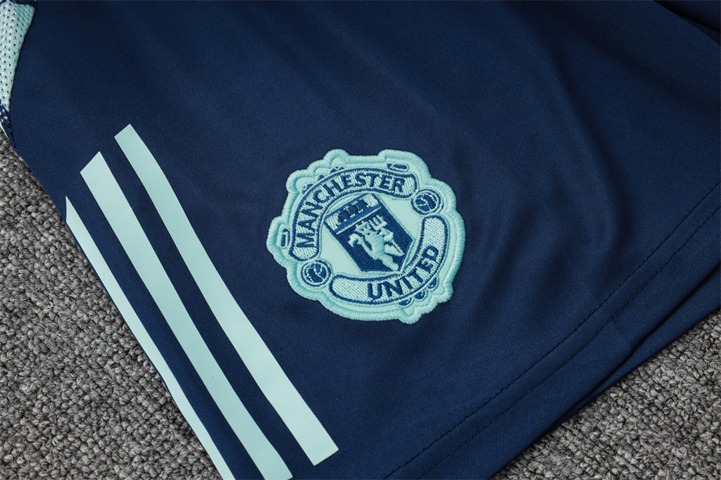 Manchester United Training Jersey 24/25