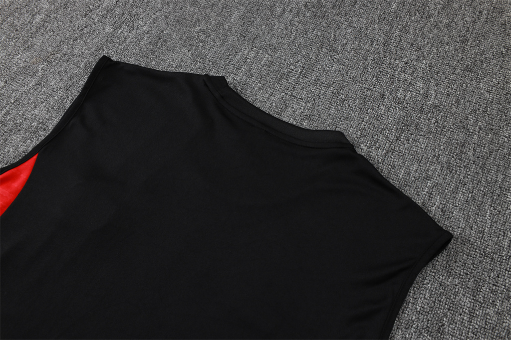 Bayern Munich Training Jersey 25/26