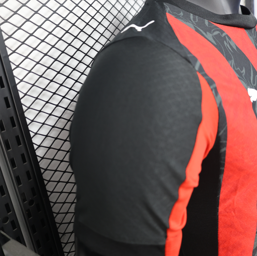 AC Milan 25-26 Home Player Edition New Football Shirt