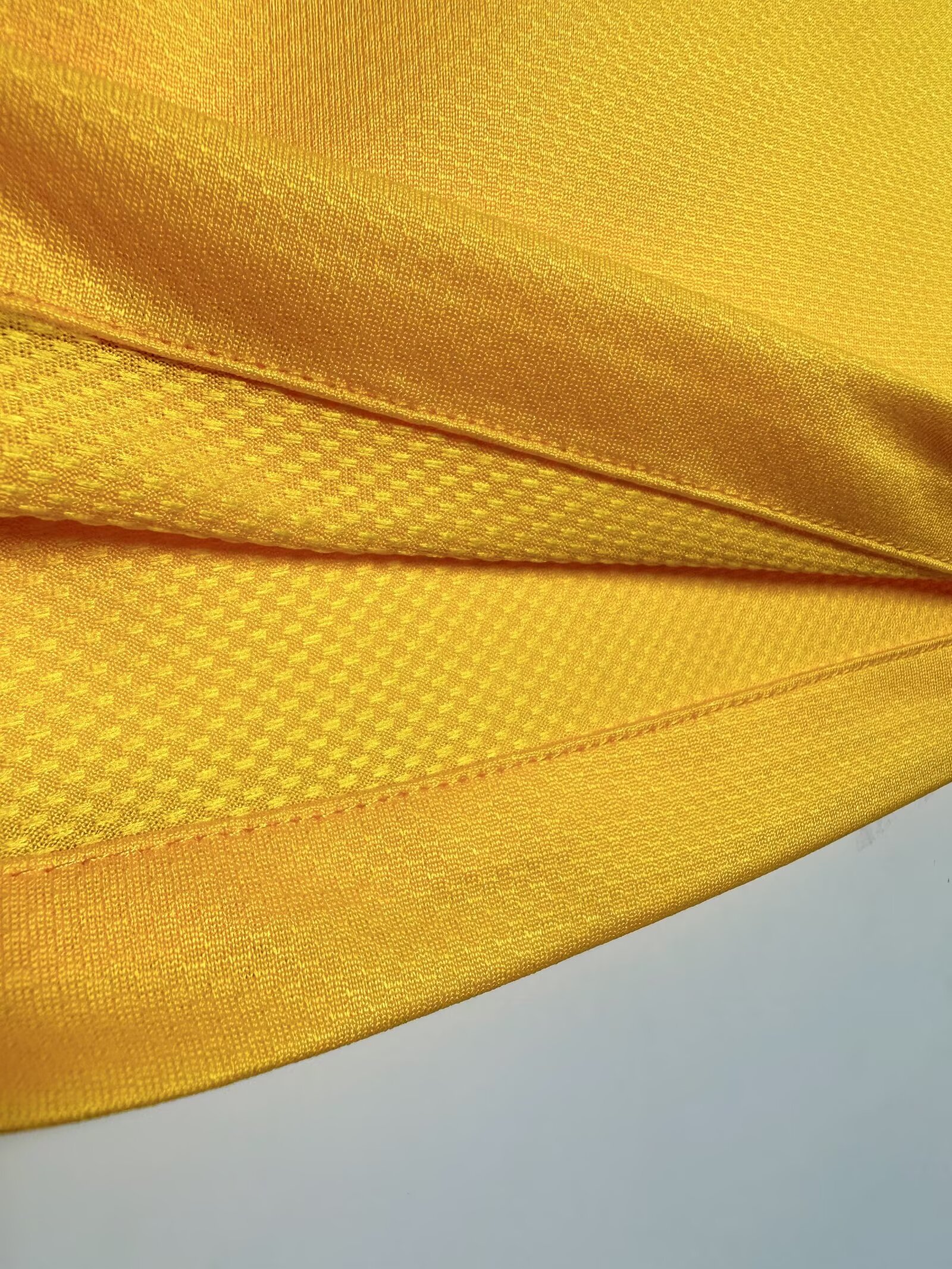 Brazil Home Retro Jersey 2010/11