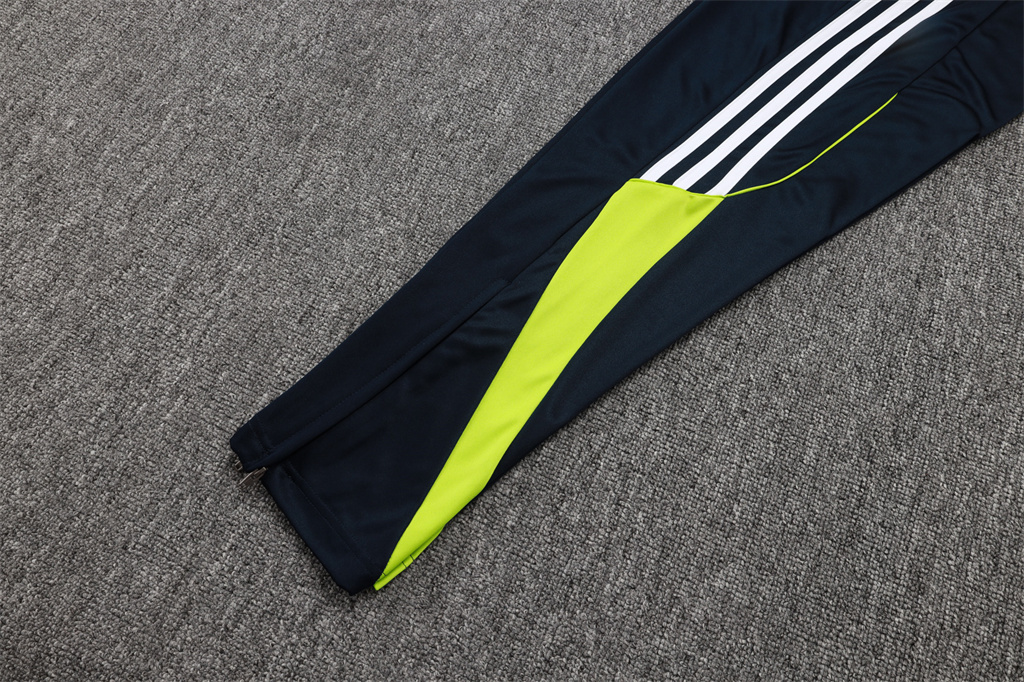 Real Madrid Training Pants 25/26