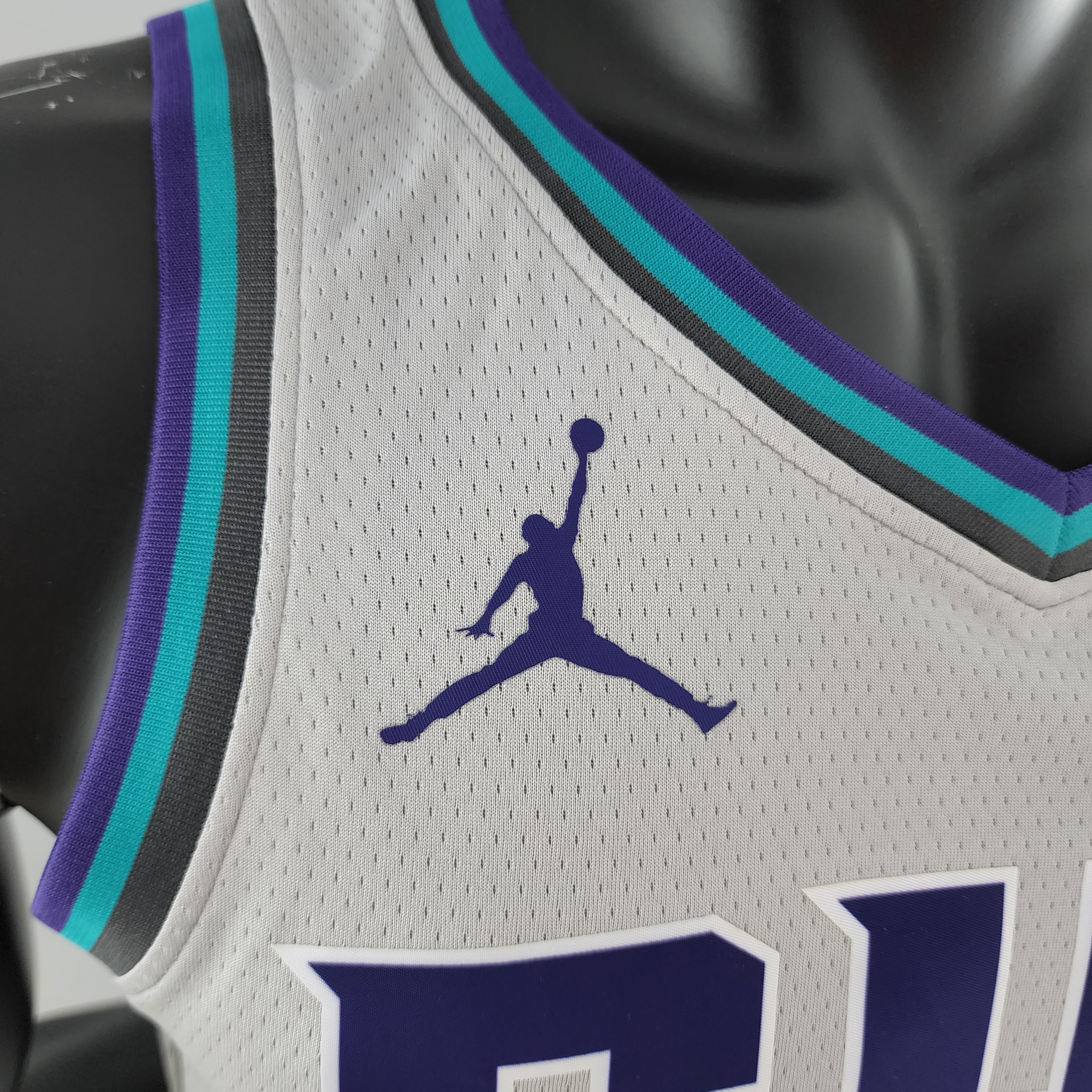 Kelly Oubre Jr. Charlotte Hornets Swingman Jersey Grey 2019