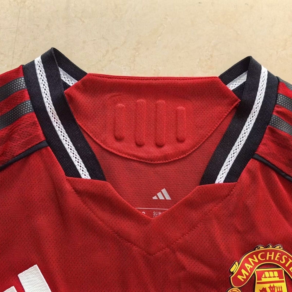 Kids Manchester United Home Soccer Kits 25-26