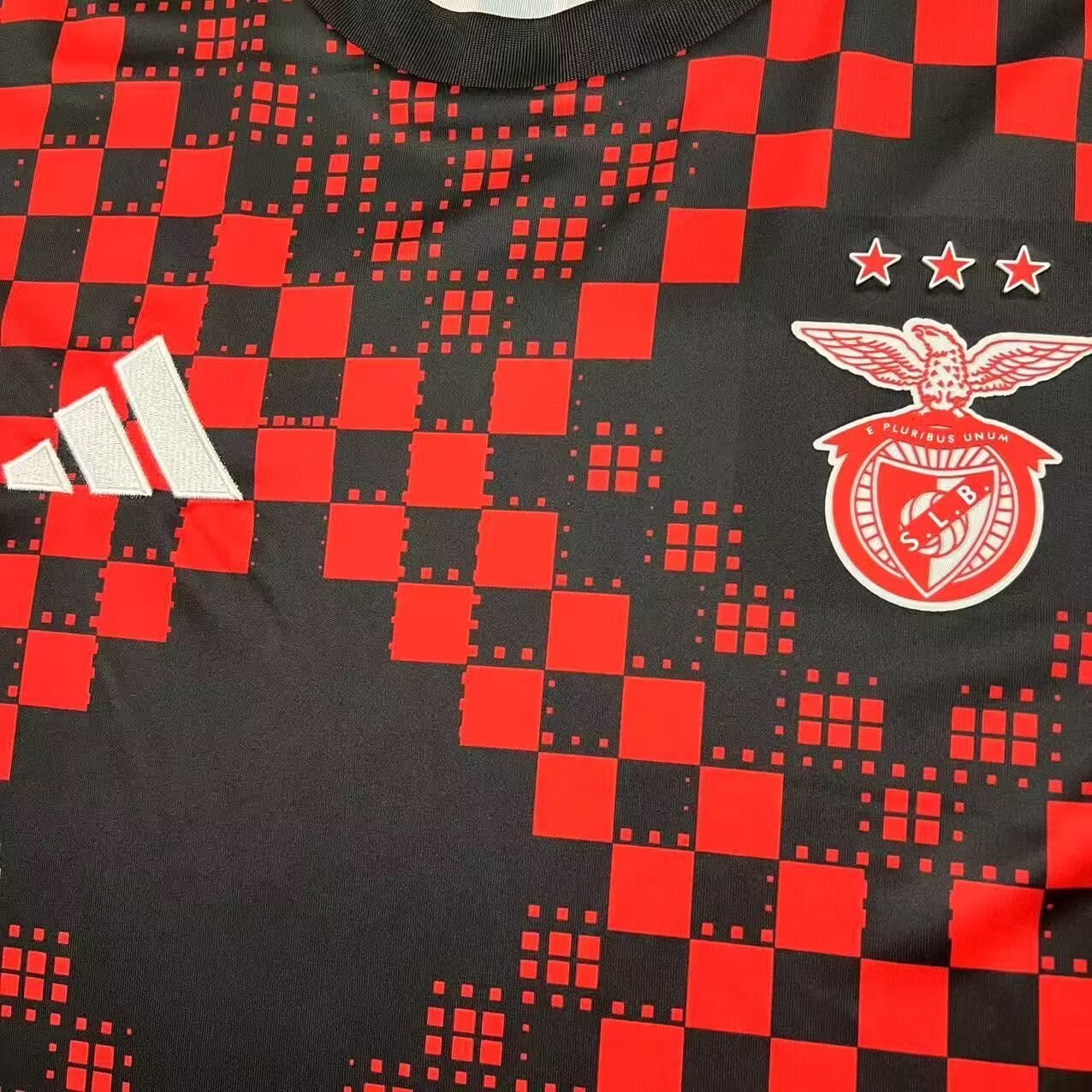 SL Benfica Training Man Jersey 25/26
