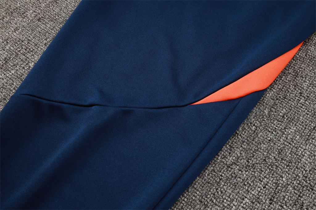 Manchester United Training Jacket 24/25