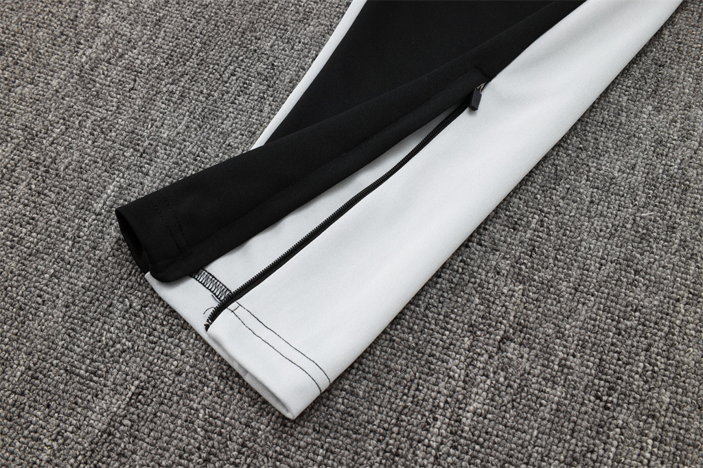 Juventus Training Pants 24/25