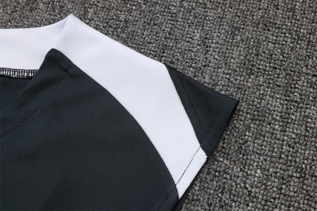 Chelsea Training Jersey 24/25