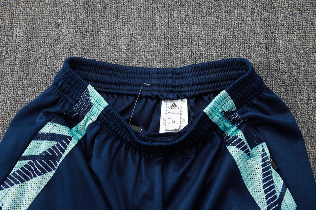 Manchester United Training Pants 24/25