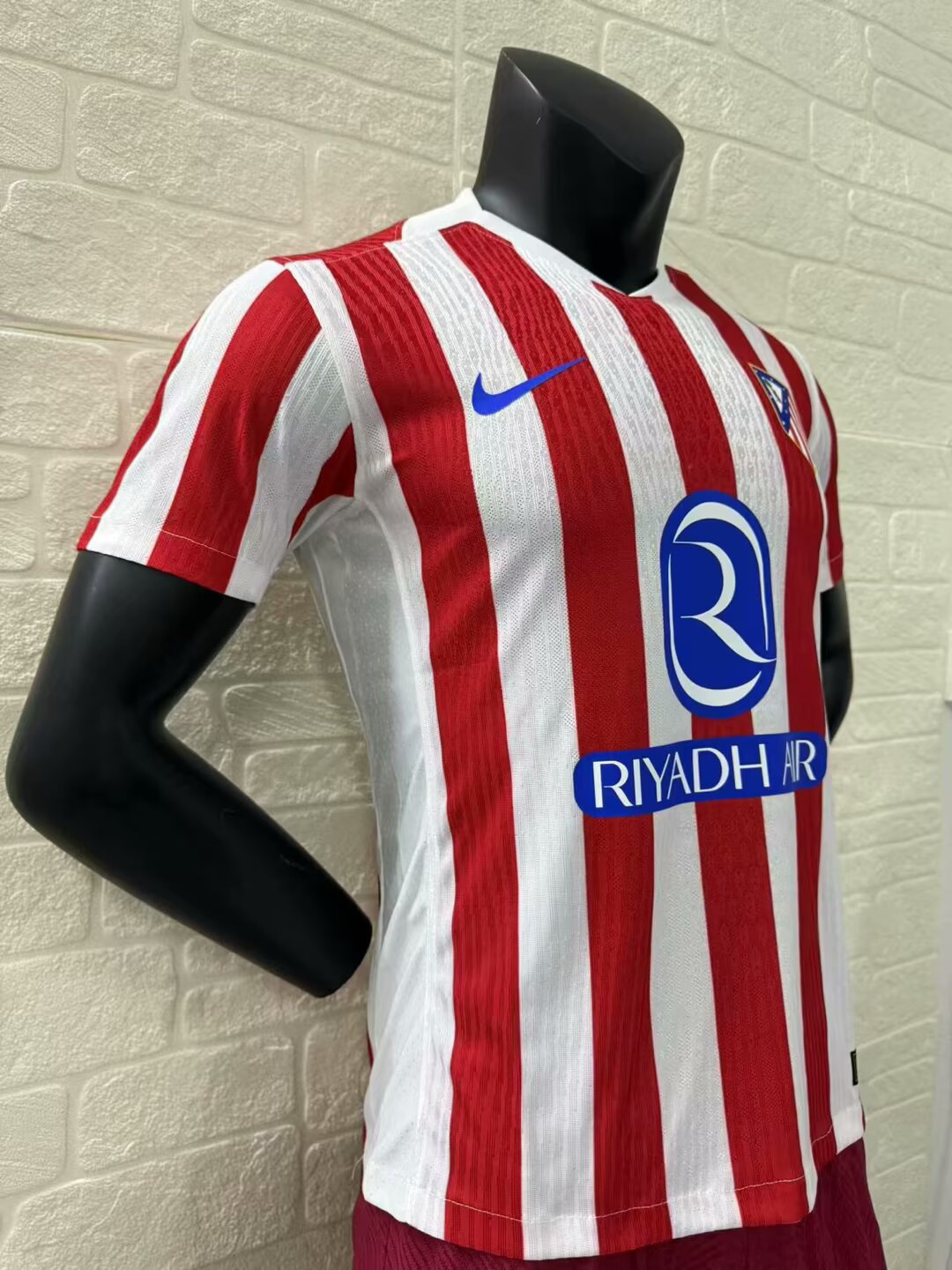 Atletico Madrid Home Player Jersey 25/26