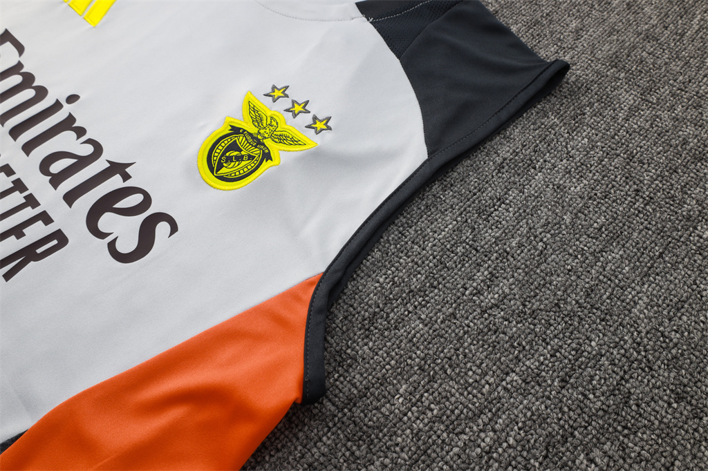 SL Benfica Training Jersey 24/25