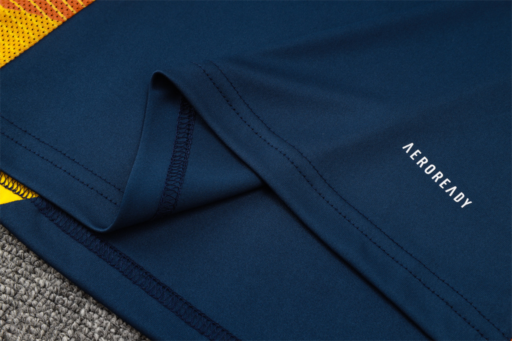 Real Madrid Training Short sleeve Suit 24/25