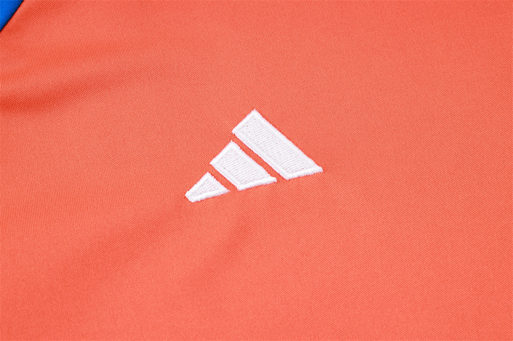 Juventus Training Short Sleeve Jersey 24/25