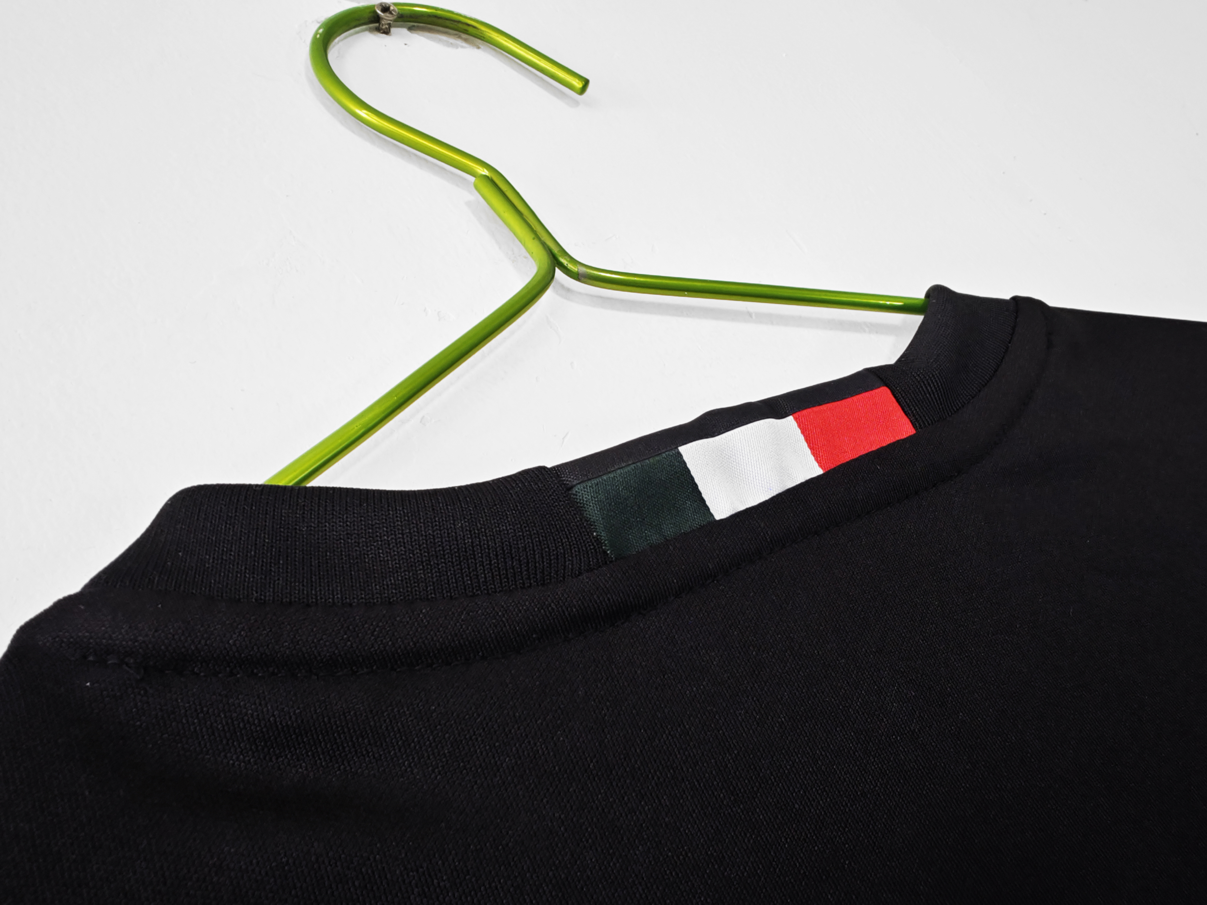 AC Milan Home Retro Jersey 2016/17