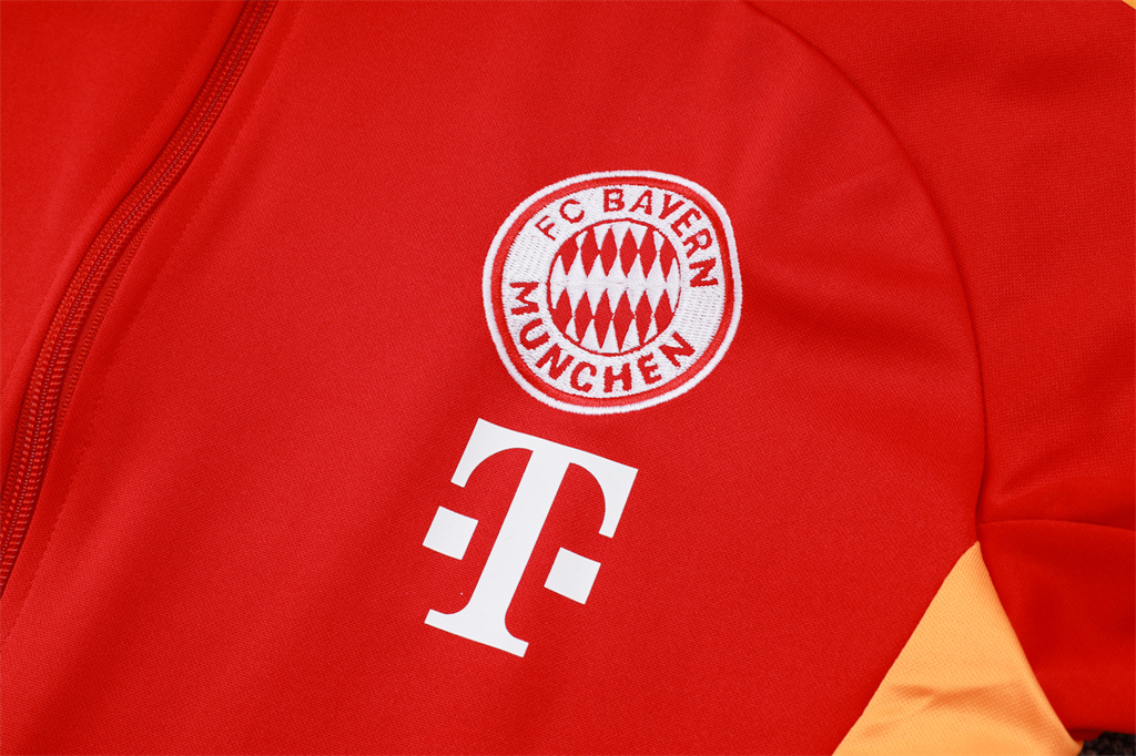 Bayern Munich Training Jacket 24/25