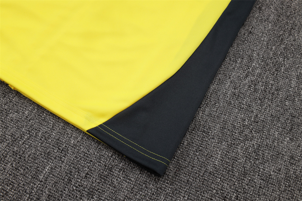 Real Madrid Training Jacket 25/26