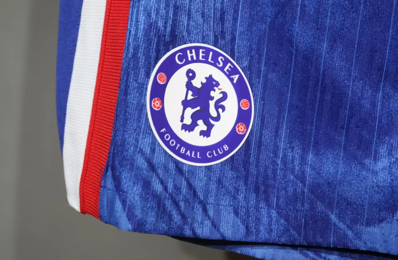 Chelsea Home Player Shorts 25/26