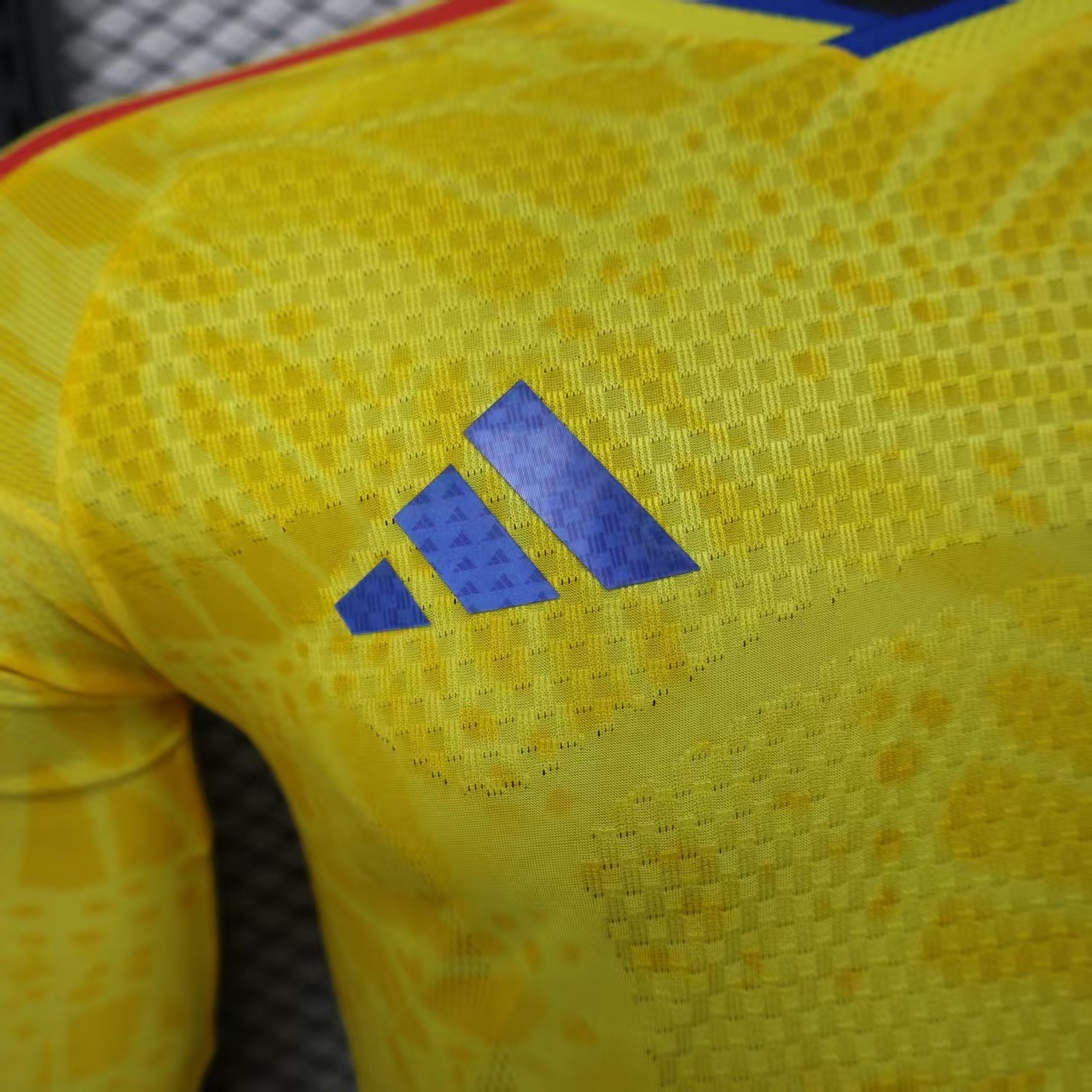 Colombia Home Long Sleeves Jersey Player Version World Cup 2026
