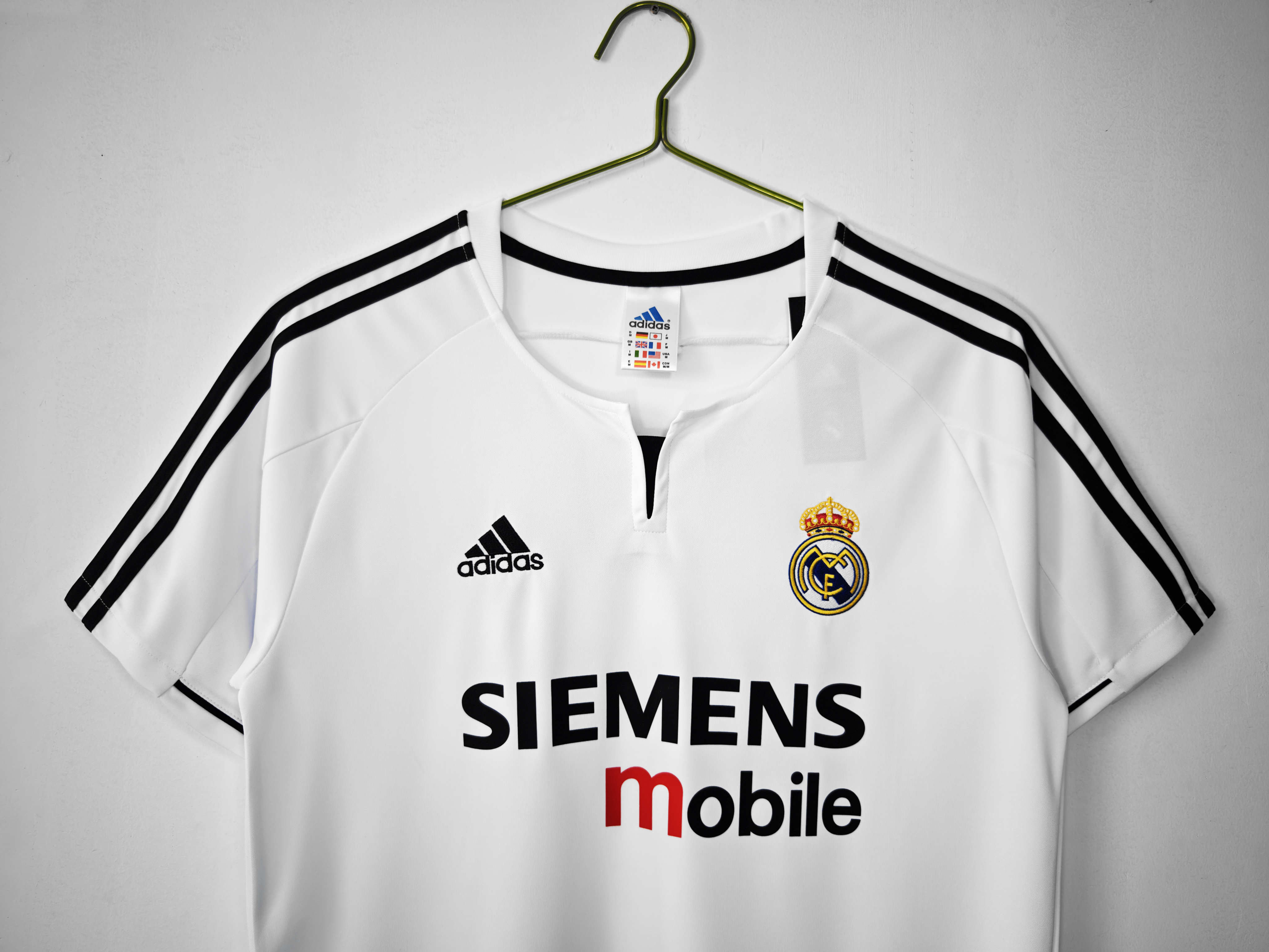 Real Madrid Home Retro Jersey 2003/04