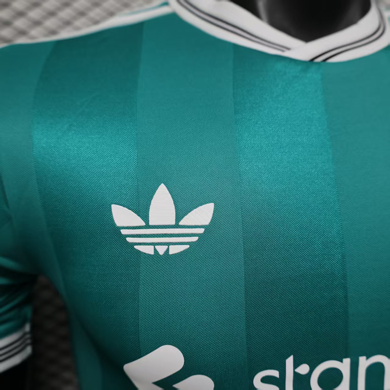 Liverpool 25-26 away green football jersey - player version