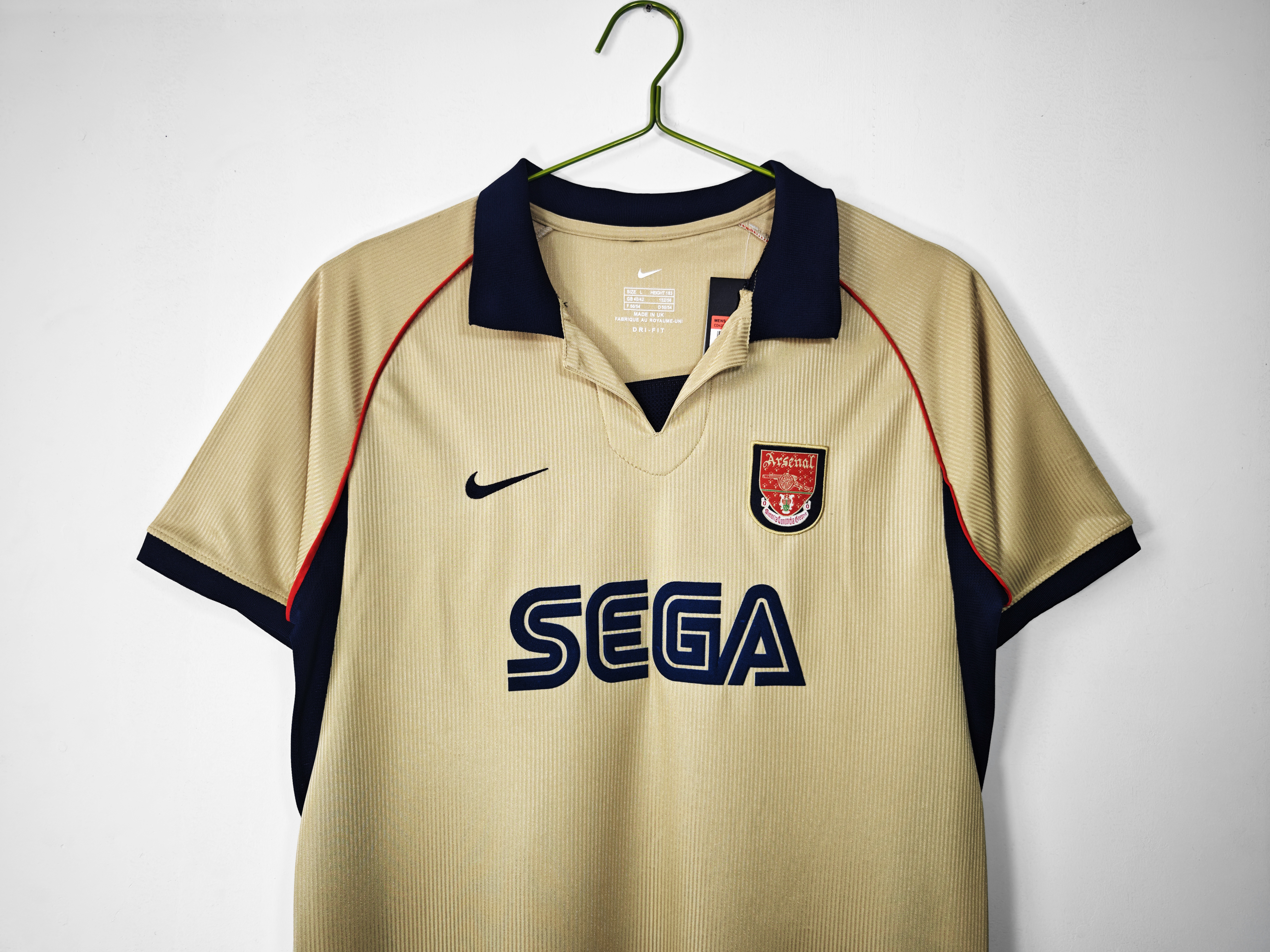 Arsenal Away Retro Jersey 2001/02