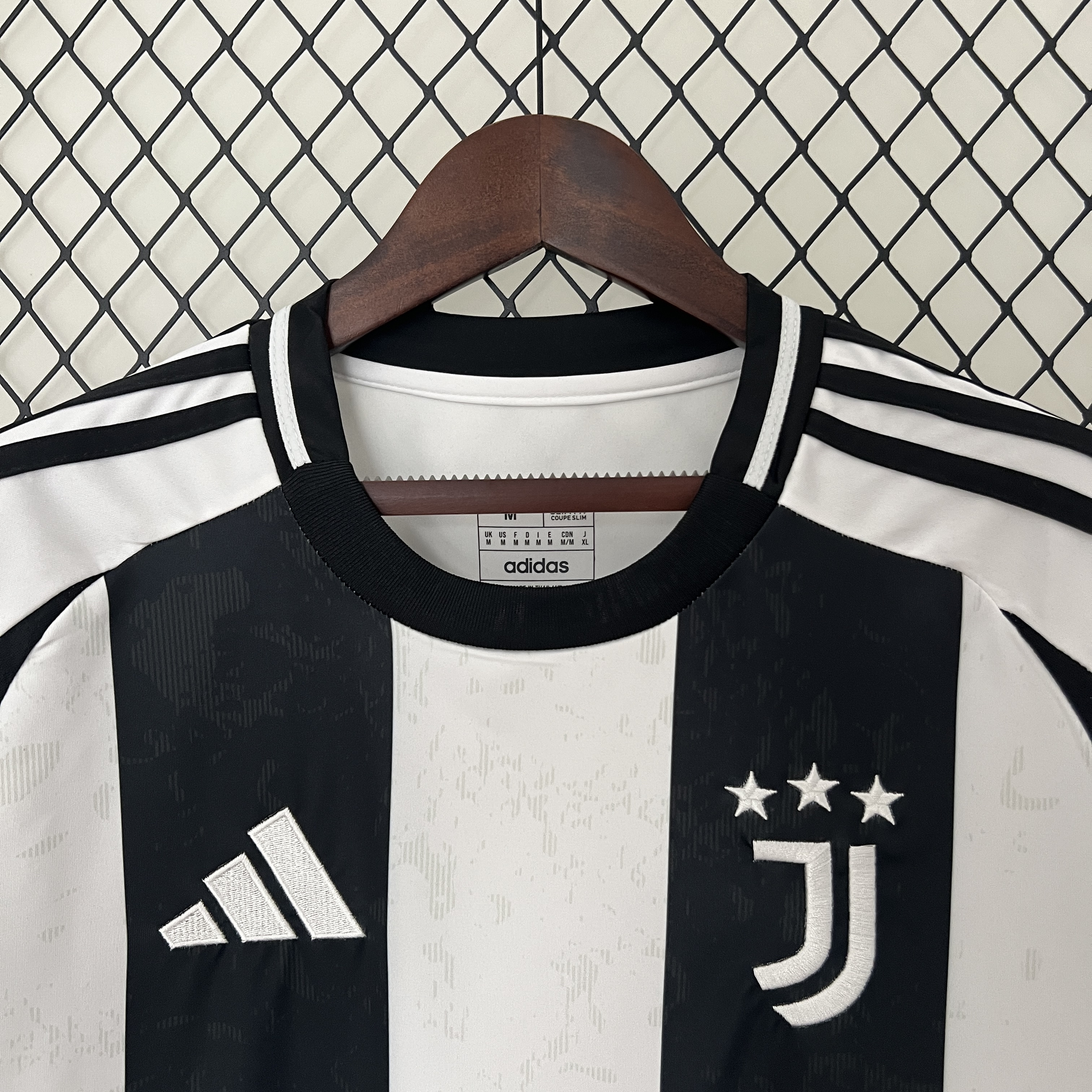 Juventus Home Man Jersey 24/25