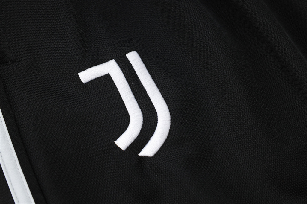 Juventus Training Jacket 24/25