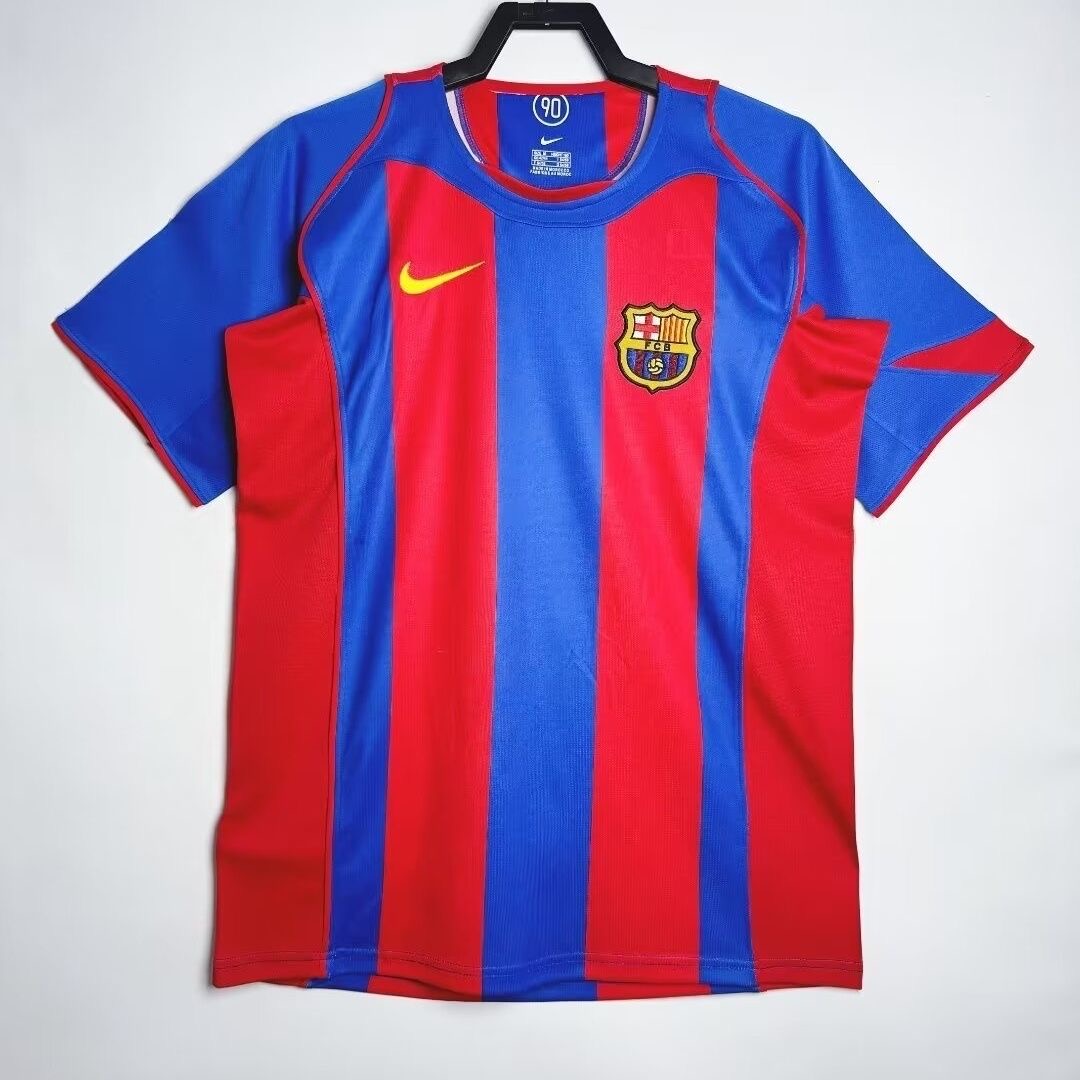 04-05 Barcelona Ronaldinho #10 UCL Final Retro Jersey Home