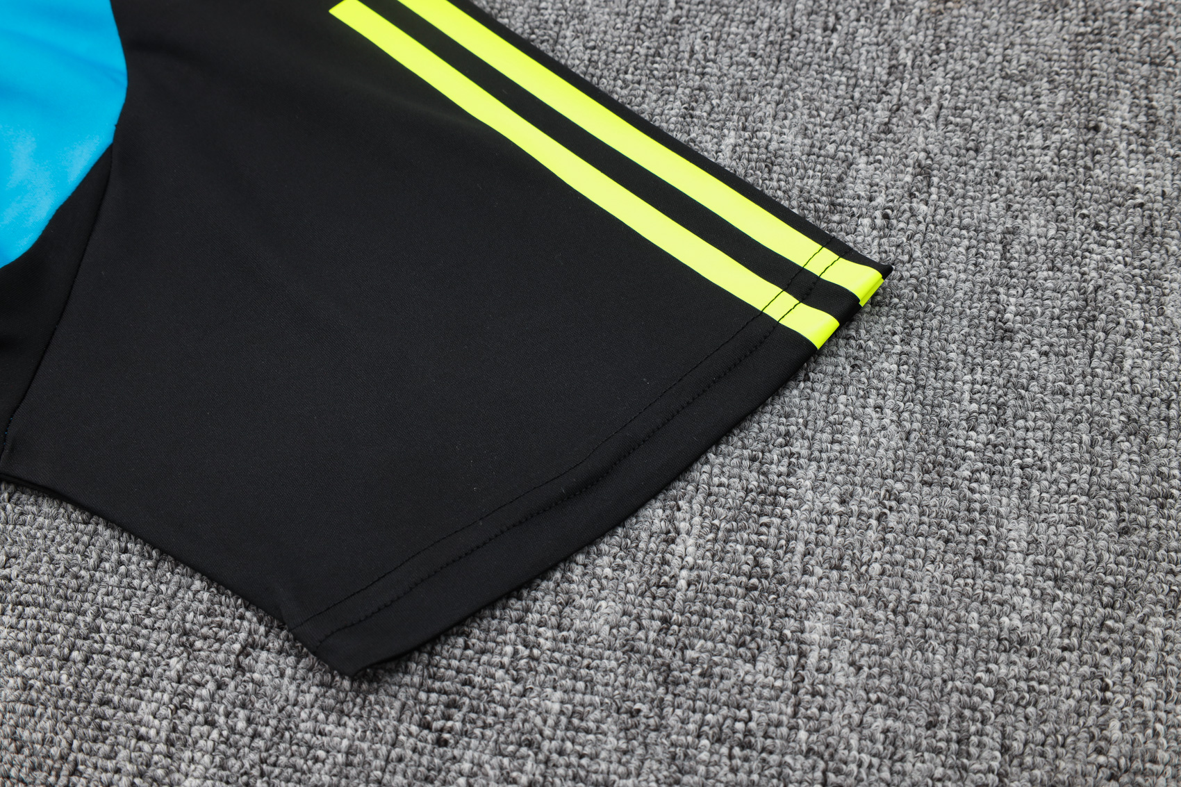 Arsenal Training Jersey 23/24