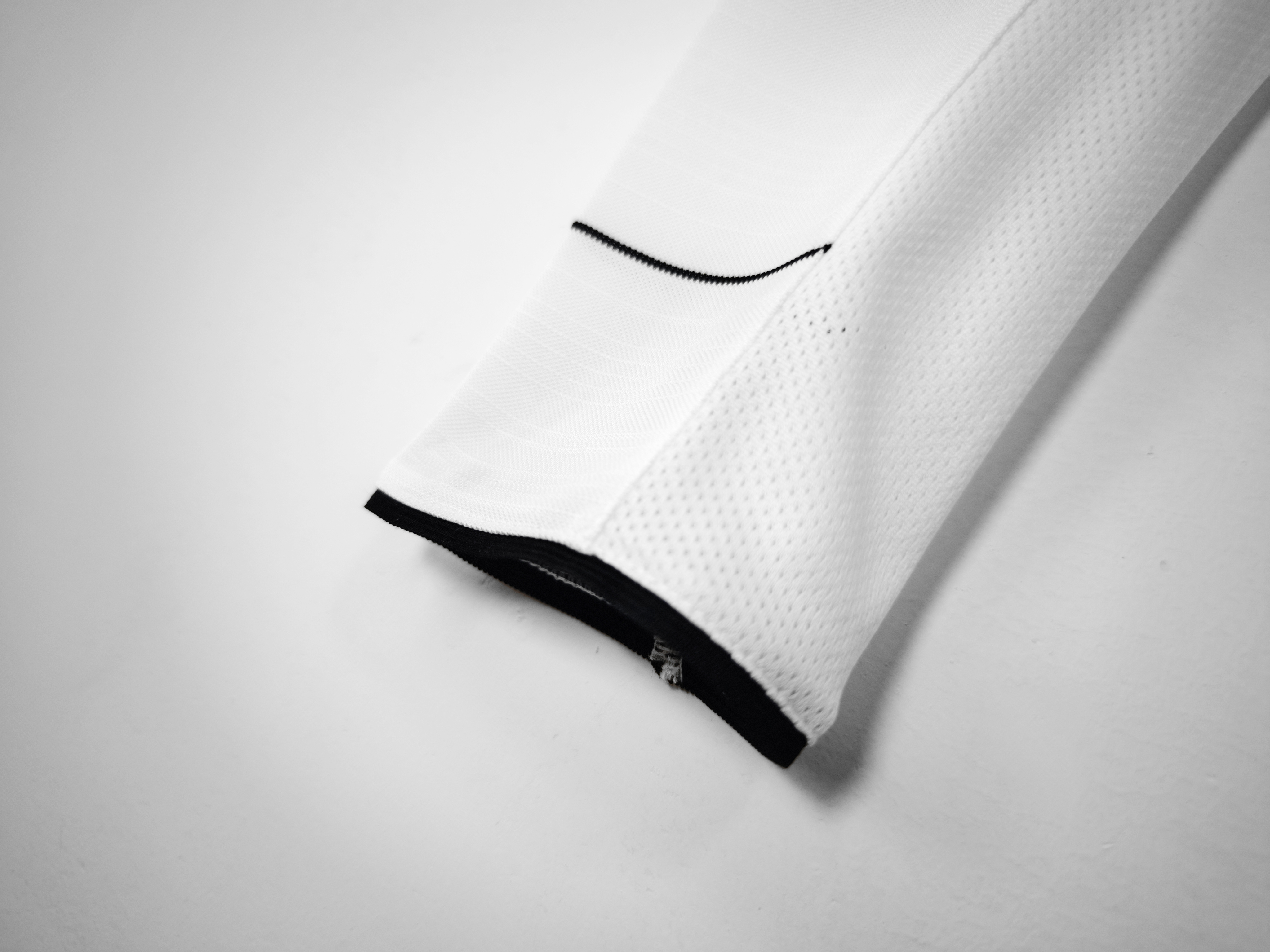 Manchester United Third Long Sleeve Retro Jersey 2003/04