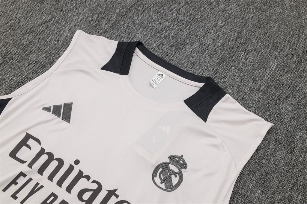 Real Madrid Training Jersey 24/25