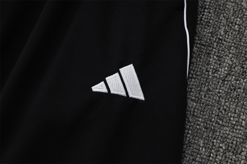 Real Madrid Training Pants 25/26