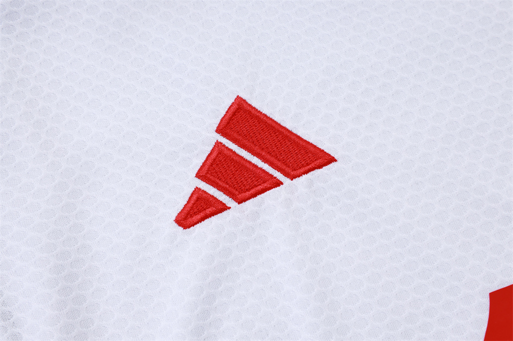 Liverpool Training Short sleeve Suit 25/26