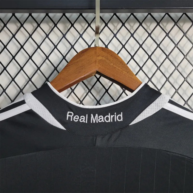 06-07 Real Madrid Away Retro Jersey Long Sleeve