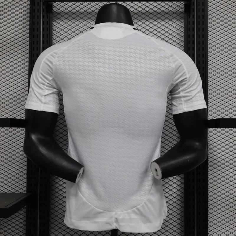 24-25 Real Madrid Home Soccer Jersey Player Version