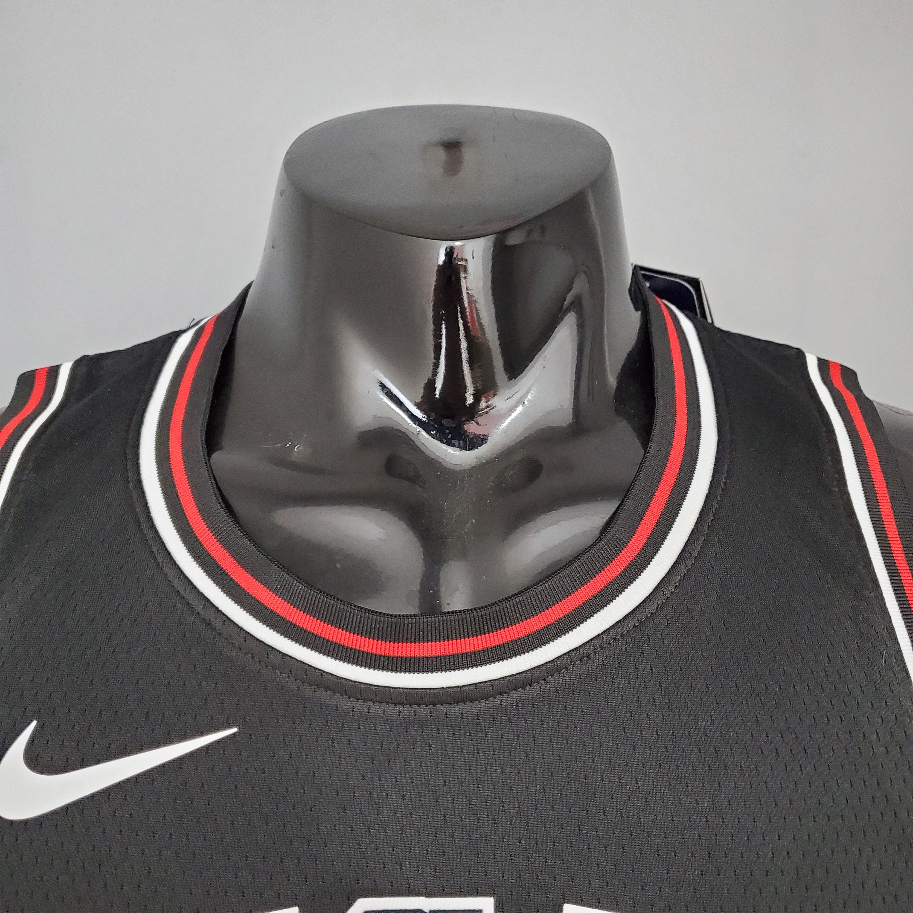 Dennis Rodman Chicago Bulls Swingman Jersey Black