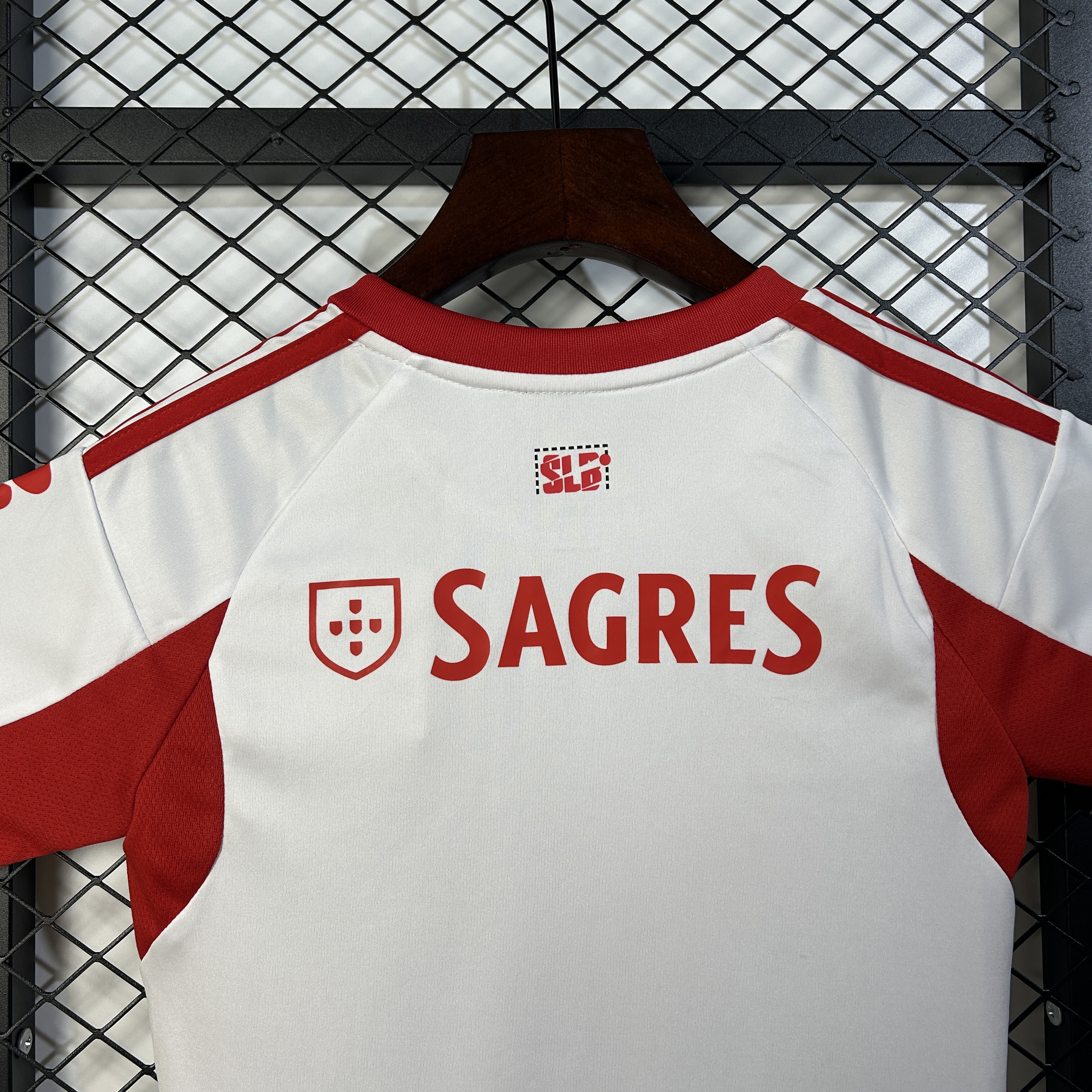 SL Benfica White Away Kids Suit 25/26