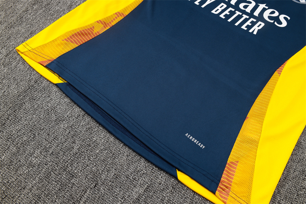 Real Madrid Training Short sleeve Suit 24/25